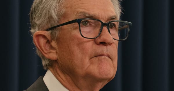 Fed says it needs clearer labor-market weakness before cutting rates again — Static01.nyt.com