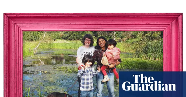 Family photo recalls joy and grief in a National Trust garden — I.guim.co.uk