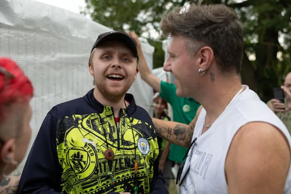 UK man thought to be Britain’s youngest dementia sufferer dies aged 24 — Static.independent.co.uk