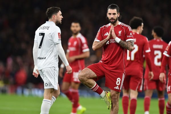 Szoboszlai scores 30-yard screamer then gifts Barnsley a goal as Liverpool win 4-1 — Static.independent.co.uk