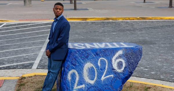 Seniors pare back identity details in college essays amid Trump administration crackdown — Static01.nyt.com