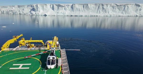 Weather and low clouds stall helicopter operations at Thwaites Glacier expedition — Static01.nyt.com