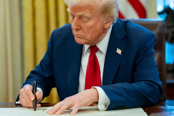 Trump proposes one-year 10% cap on credit card interest, prompting market and expert concern — Api.time.com