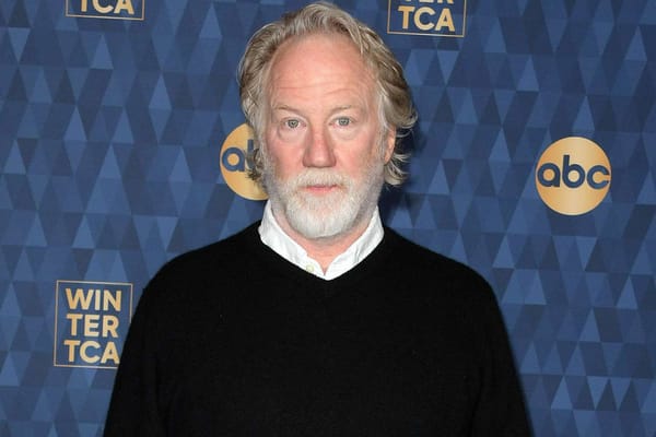 Timothy Busfield surrenders in New Mexico amid child abuse charges — People.com