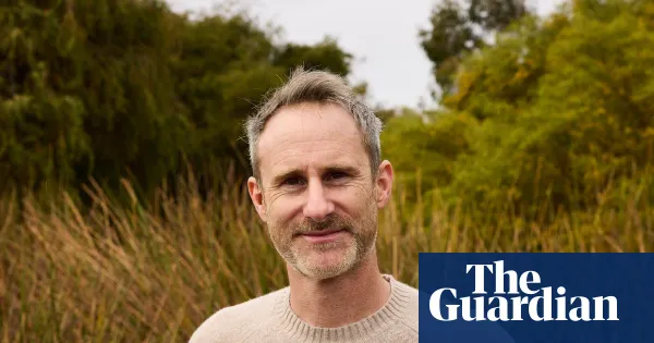 Craig Silvey’s books withdrawn from Victorian and WA school programs after charges — I.guim.co.uk