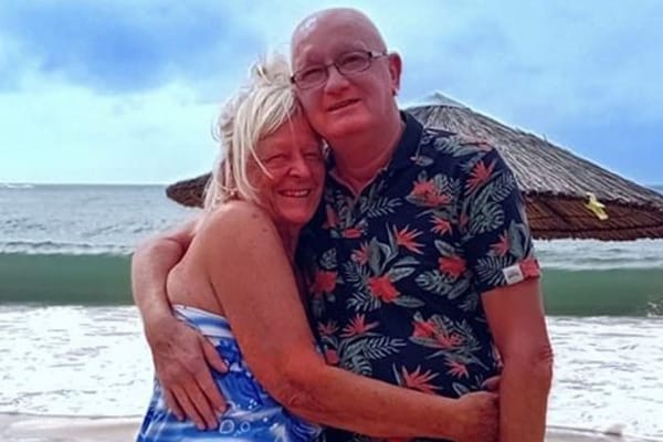 Retired English couple die days apart after scuba diving accident in Maldives — People.com