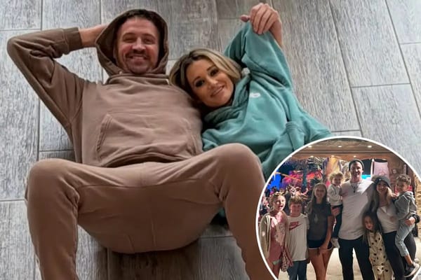 Ryan Lochte moves in with girlfriend Molly Gillihan and her three children — Pagesix.com