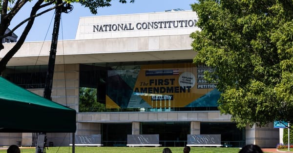 Management dispute prompts abrupt exit of National Constitution Center CEO Jeffrey Rosen — Static01.nyt.com