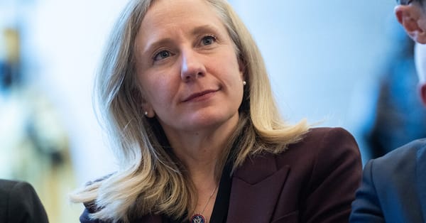 Incoming Virginia governor asks several U.Va. board members to resign — Static01.nyt.com