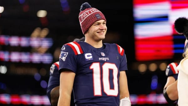 Patriots and Texans face cold, chance of light snow in Foxborough — Sportshub.cbsistatic.com