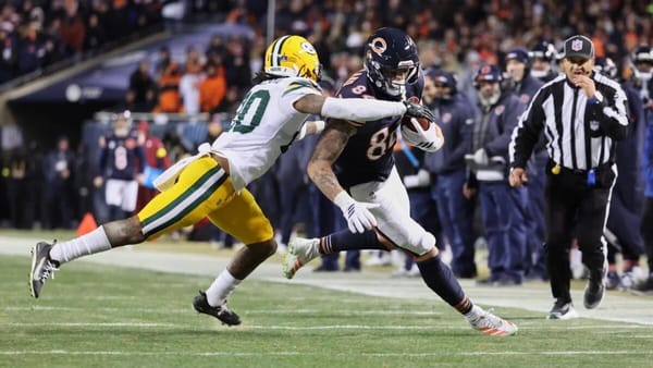 Experts outline picks, props for 2026 NFL divisional round — Sportshub.cbsistatic.com