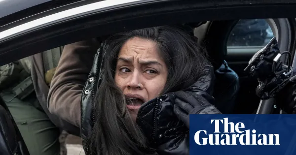 Week in photos: Iran crackdown, ICE in Minneapolis, Russian strikes in Kyiv, Gaza rain — I.guim.co.uk