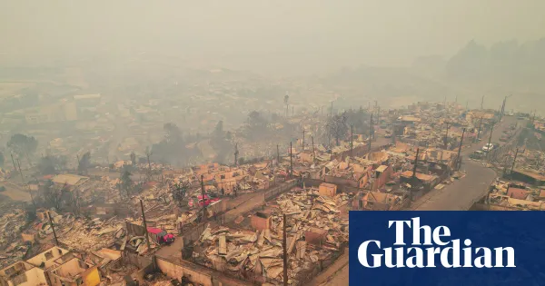 Chile declares state of catastrophe after wildfires kill at least 15 — I.guim.co.uk