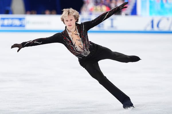 Ilia Malinin viewed as U.S. favorite for 2026 Olympic figure skating gold — People.com