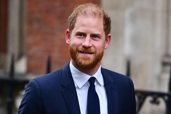 Prince Harry returns to London for trial against Associated Newspapers — People.com