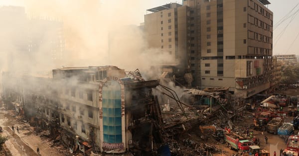 Fire Ravages Karachi’s Gul Plaza, Killing at Least 23 as Response Is Criticized — Static01.nyt.com