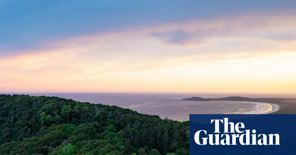 Surfer hospitalised after shark bite near Point Plomer, NSW fourth attack in 48 hours — I.guim.co.uk