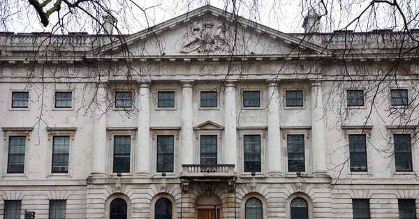 Starmer approves Chinese mega-embassy at Royal Mint Court in London — Static01.nyt.com