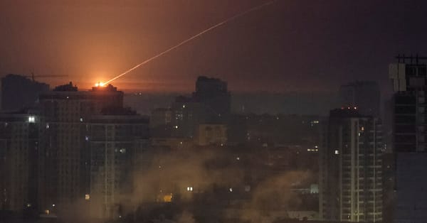 Russian strikes leave over 5,600 high-rises in Kyiv without heat — Static01.nyt.com