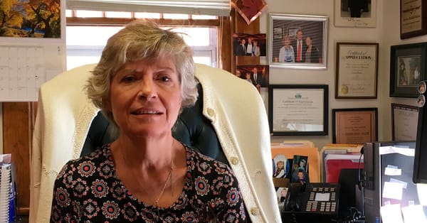 House Democrats seek investigation into Interior official’s husband’s $3.5 million water deal — Static01.nyt.com