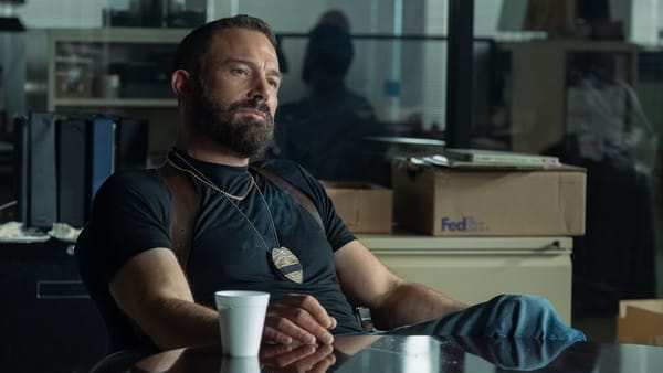 The Rip draws on a 2016 Miami cash seizure but largely fictionalizes the case — Static0.moviewebimages.com