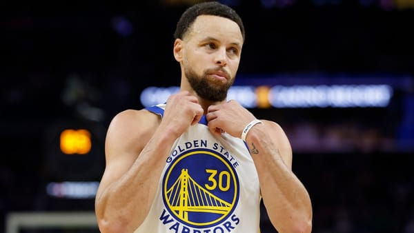 Butler injury likely closes Stephen Curry’s championship window with Warriors — Sportshub.cbsistatic.com