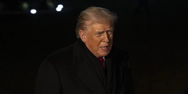 Trump's Davos trip delayed after Air Force One returns to Andrews — I.insider.com