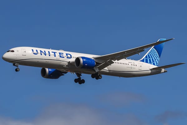 United flight diverted to Chicago after passenger became 'disruptive' — People.com