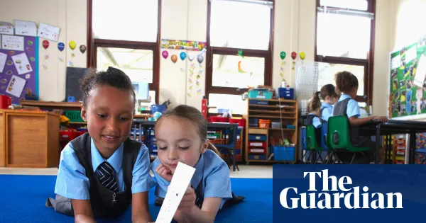 Blackman backs National Year of Reading as government announces £27.5m for libraries — I.guim.co.uk