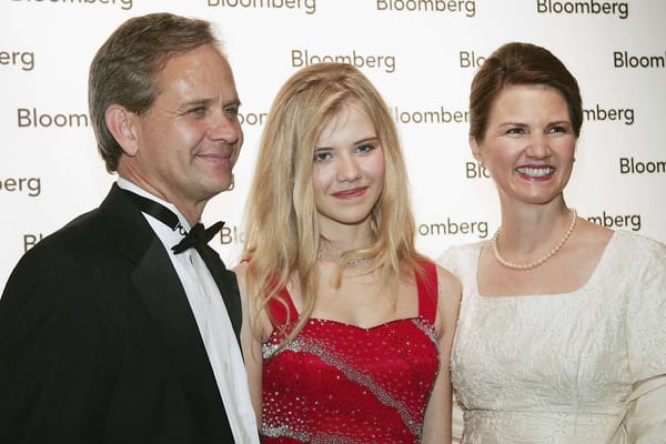 Ed and Lois Smart live separate lives after 2019 divorce — People.com