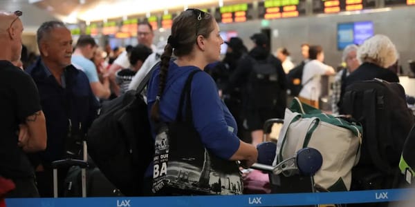 US airlines cancel thousands of flights as 2,000-mile winter storm nears — I.insider.com