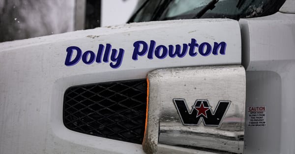 Nashville debuts Dolly Plowton as city expands snowplow fleet — Static01.nyt.com