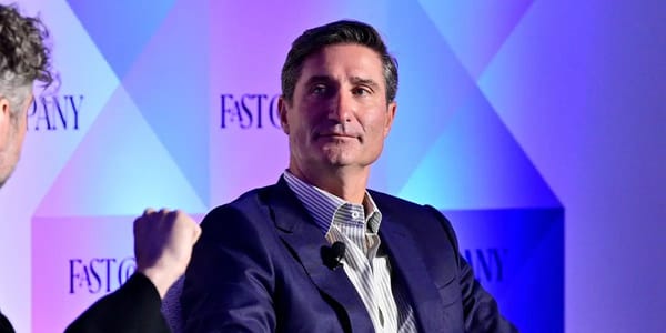 Starbucks removes CEO travel cap and requires company jet for personal flights — I.insider.com