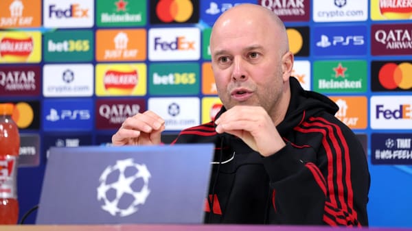 Arne Slot angers Liverpool fans by saying PSG helped win title — Assets.goal.com