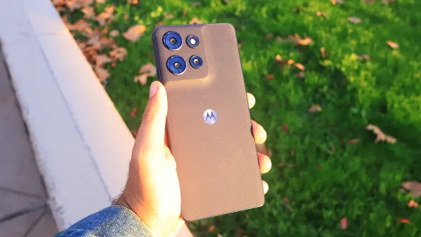 Motorola's 2026 Moto G Power reviewed: $300 phone with multi-day battery life — Zdnet.com