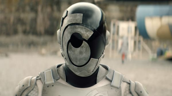 Murderbot tops Apple TV+ charts as Season 2 targets late 2026–early 2027 — Static0.colliderimages.com