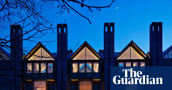 Níall McLaughlin awarded RIBA royal gold medal for lifetime contribution to architecture — I.guim.co.uk