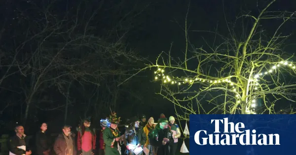 Rowdy or charming, there’s no one way to wassail in the West Country — I.guim.co.uk