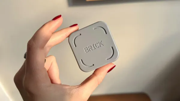ZDNET review: Brick device blocks iPhone apps and cut screen time 7% in review — Zdnet.com