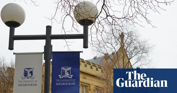 Melbourne law professor who said 'Blak' activists led school to 'destruction' to leave — I.guim.co.uk