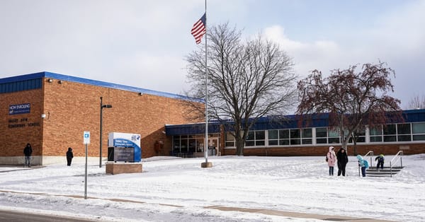 Two students from Minnesota elementary enter federal custody after mother detained — Static01.nyt.com