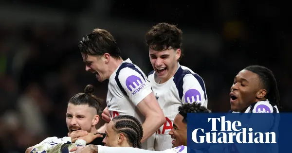 Solanke dents Manchester City’s title hopes as Spurs mount comeback — I.guim.co.uk