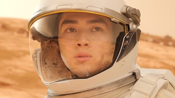 Apple TV Doubles Down on Sci‑Fi in 2026 Slate — Static0.colliderimages.com