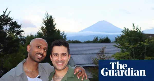A night at a Tokyo gay bar helped a traveller shed shame — I.guim.co.uk