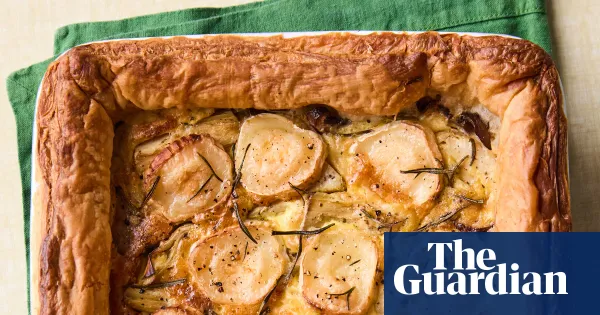 Rukmini Iyer recipe: mushroom and artichoke puff-pastry quiche — i.guim.co.uk