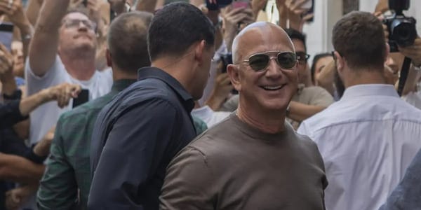 Jeff Bezos saved the Washington Post. Now he's cutting it. — i.insider.com