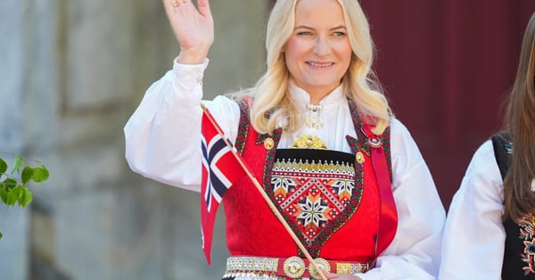 ‘My Crazy Friend’: The Royals Who Stayed Close to Epstein — static01.nyt.com