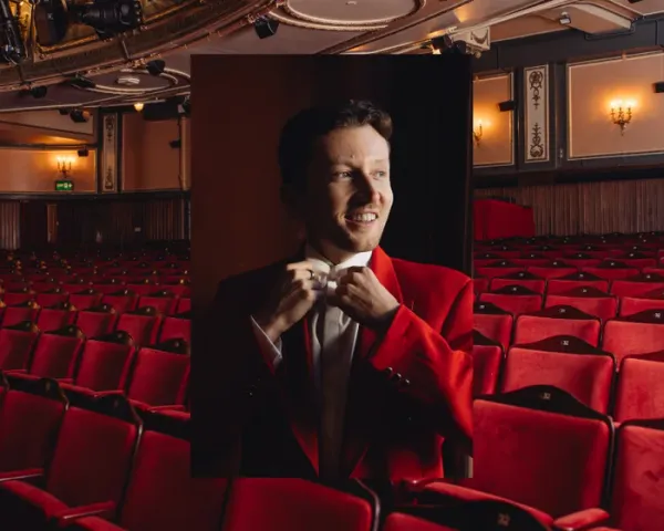 Roll out the red carpet: behind the scenes of a West End theatre — i.guim.co.uk