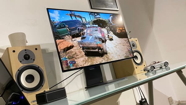 After 3,000 hours and two years, OLED monitor shows only minor burn-in — cdn.mos.cms.futurecdn.net