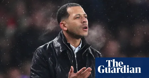 Liam Rosenior accuses Arsenal of disrespect over warm-up disruption — i.guim.co.uk